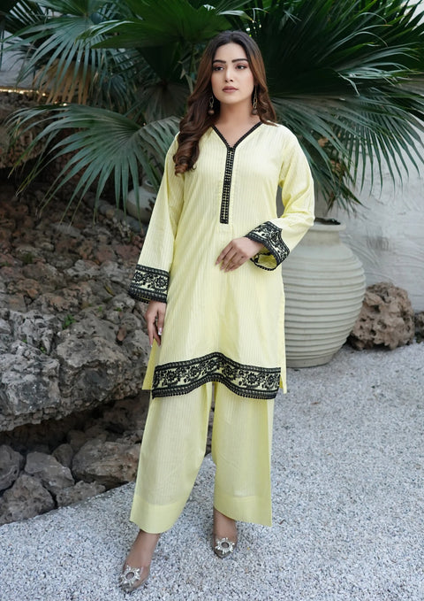 YoloPret - Stitched 2Pc Embroidered Infinity Lawn JASHAN-S25-0015