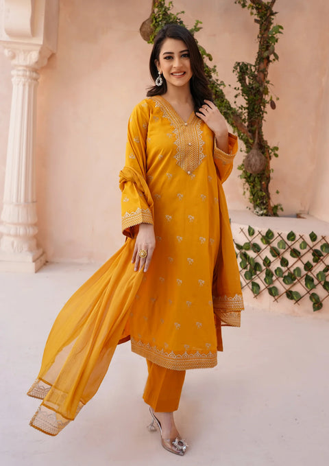 YoloPret - Stitched 3Pc Tilla Embroidered Rib Lawn with Embroidered Border Chiffon Dupatta JASHAN-S25-0031