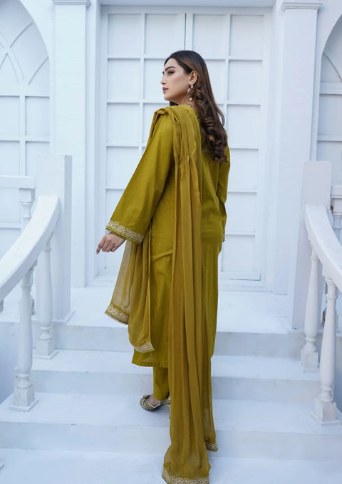 YoloPret - Stitched 3Pc Tilla Embroidered Intermix Lawn with Embroidered Border Chiffon Dupatta JASHAN-S25-0030