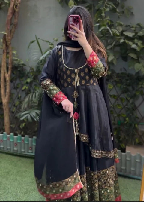Gul Bano 4Pc 0053