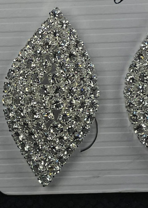 MJ| BB88 Silver Leaf Shaped Crystal Stud Earrings