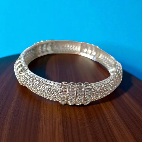 Elegant Silver Bangle With Intricate Design