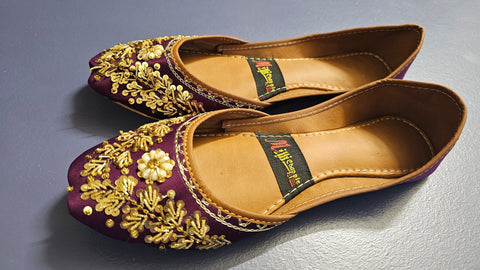 Purple Embroidered khussa 10