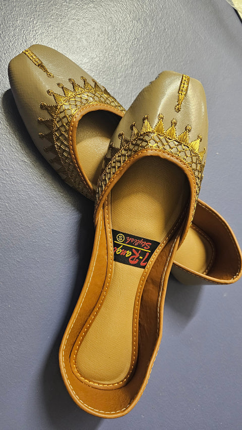 Brownish Grey Embroidered khussa 10