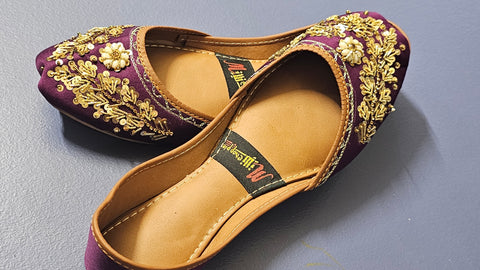 Purple Embroidered khussa 11
