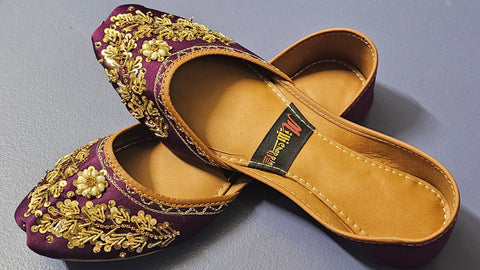 Purple Embroidered khussa 11